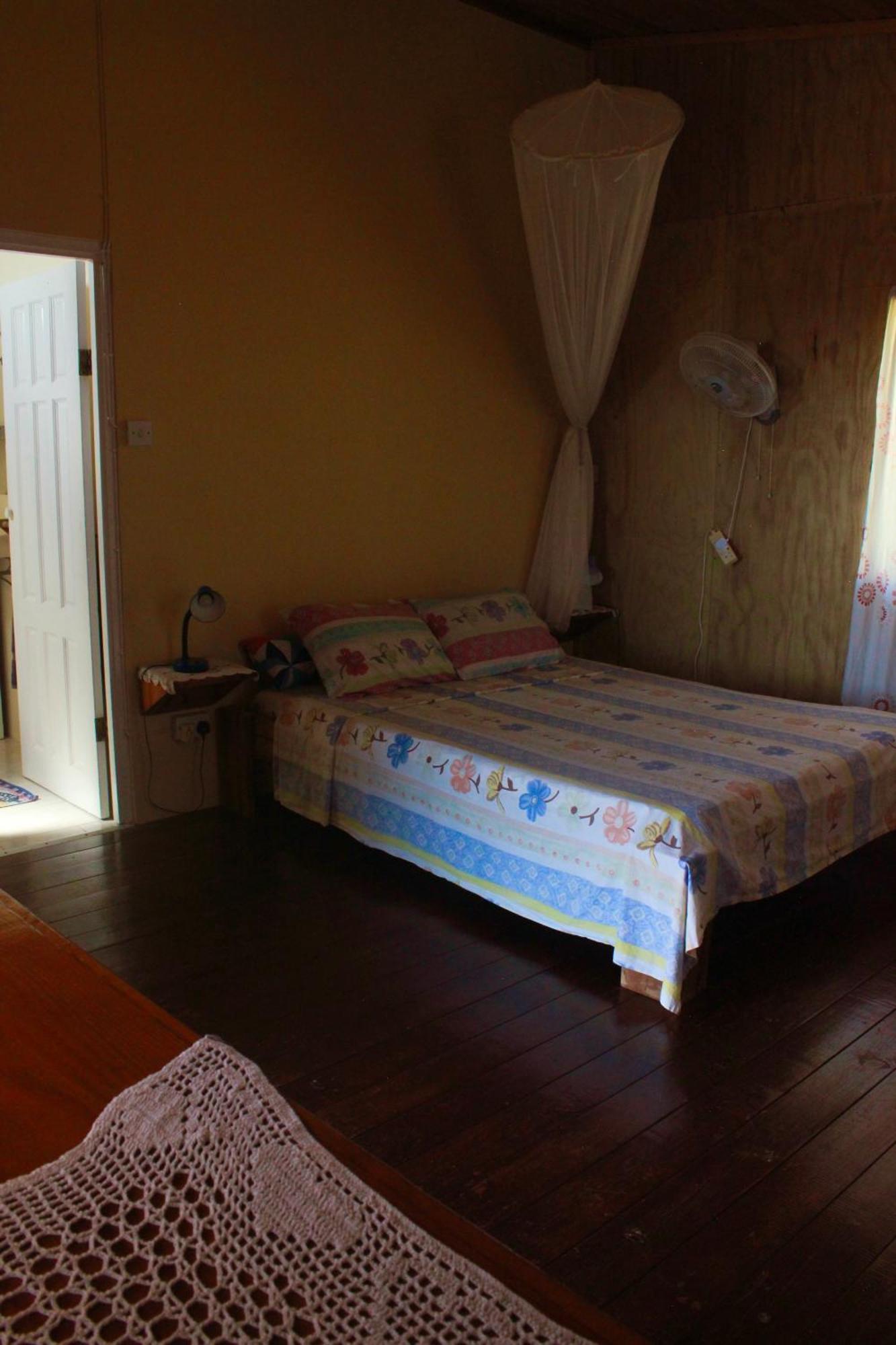 Big Sky Lodge Crochu ภายนอก รูปภาพ